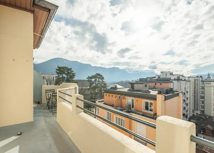Le Beau Marcy - Contemporary City Centre Flat